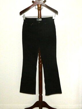 Levi's Signature Black At Waist Bootcut Stretch Denim Jeans Misses size 4